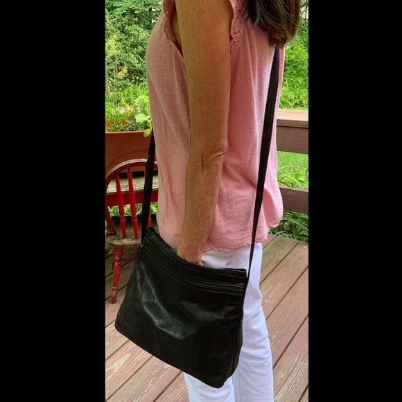 Carlos Falchi Vintage Black Crossbody/shoulder bag - Picture 3 of 13